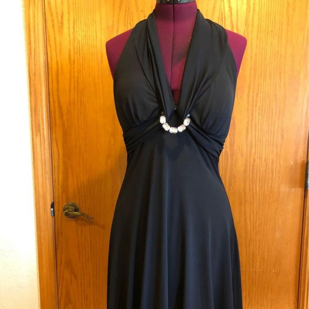 myMichelle Black Semi-Formal Halter Dress - Juniors Size Medium